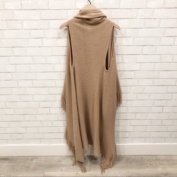 DRAPED Sleeveless Fringe Trim Cardigan - Picture 2 of 5